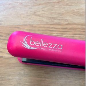 Bellezza Flat Iron, Gemstone Infused Ceramic Plates, Hair Straightener dual volt